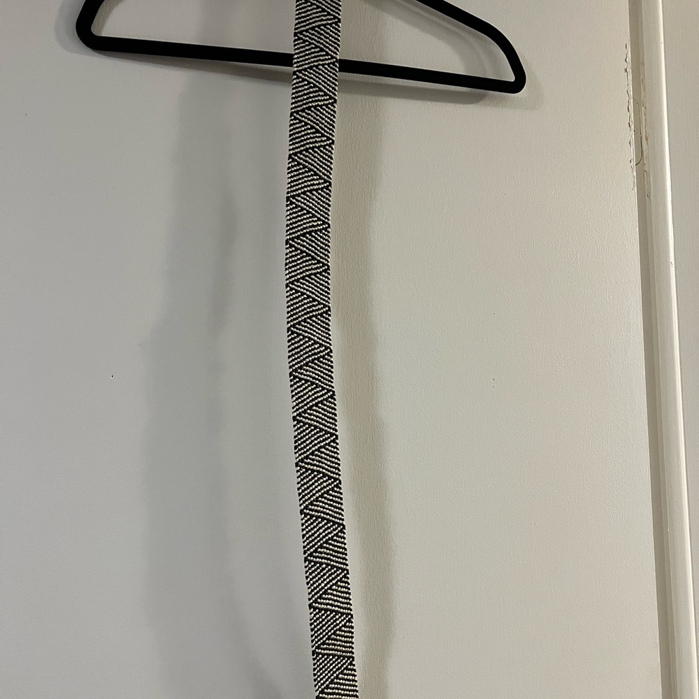 Black and beige belt